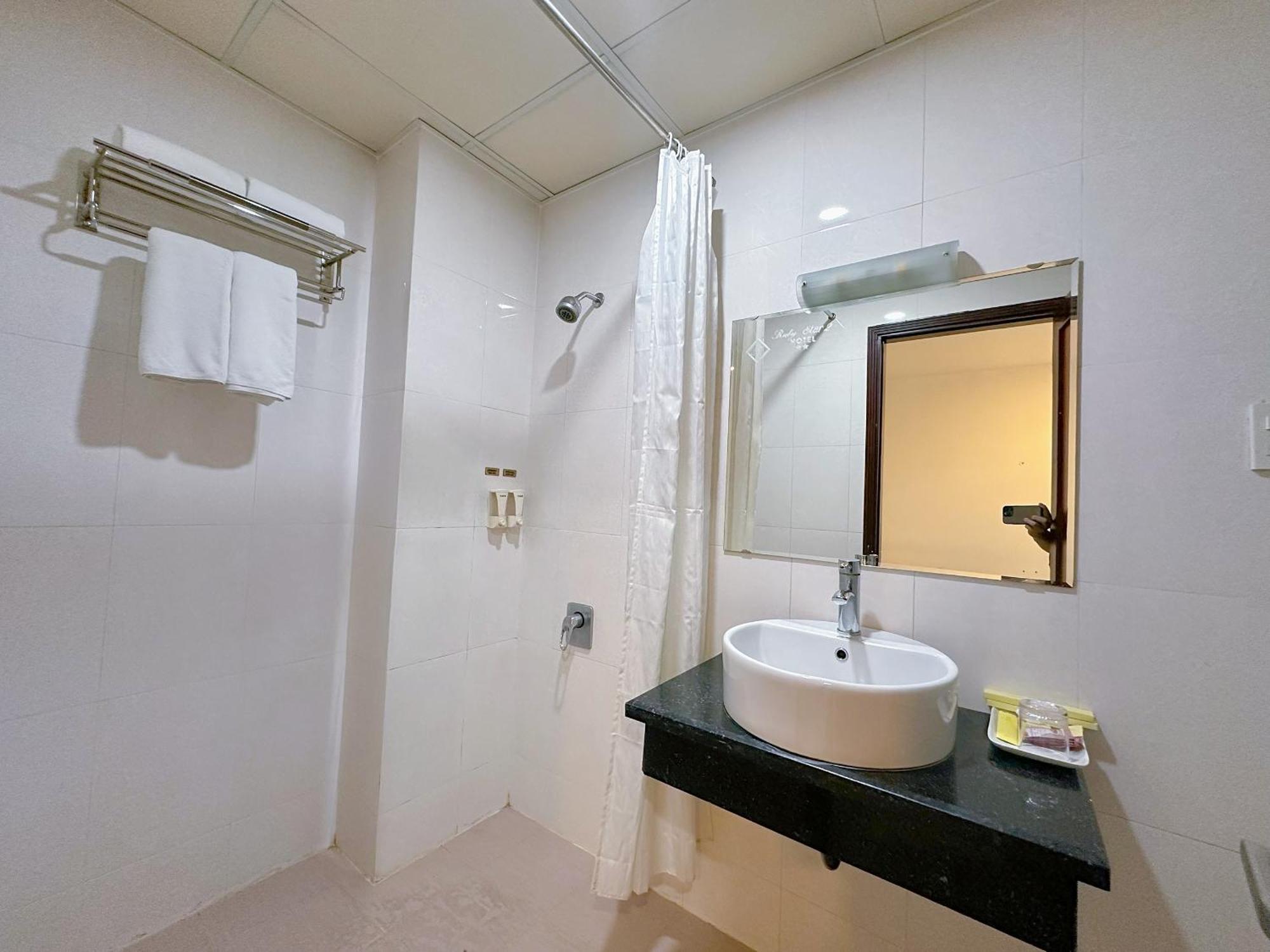 Ruby Star Hotel- Near Ben Thanh Market Ho Chi Minh-byen Eksteriør bilde